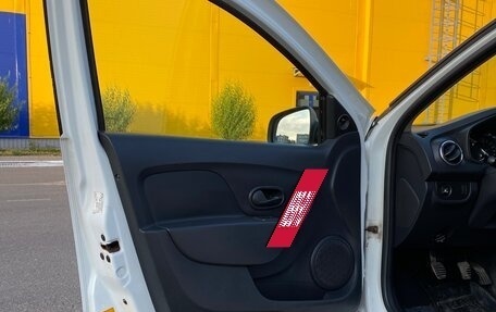 Renault Logan II, 2019 год, 525 000 рублей, 9 фотография