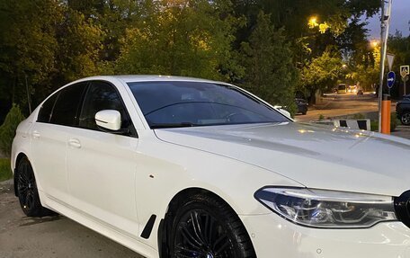 BMW 5 серия, 2019 год, 3 900 000 рублей, 2 фотография