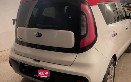KIA Soul II рестайлинг, 2019 год, 1 900 000 рублей, 4 фотография