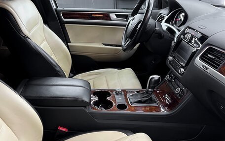 Volkswagen Touareg III, 2013 год, 2 599 000 рублей, 14 фотография