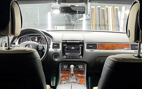 Volkswagen Touareg III, 2013 год, 2 599 000 рублей, 11 фотография