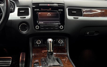 Volkswagen Touareg III, 2013 год, 2 599 000 рублей, 18 фотография