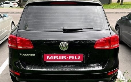Volkswagen Touareg III, 2013 год, 2 599 000 рублей, 3 фотография