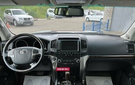 Toyota Land Cruiser 200, 2008 год, 3 049 000 рублей, 10 фотография