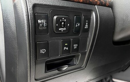 Toyota Land Cruiser 200, 2008 год, 3 049 000 рублей, 17 фотография