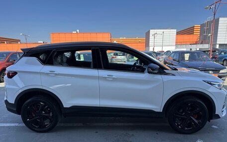 Geely Coolray I, 2025 год, 1 495 000 рублей, 4 фотография