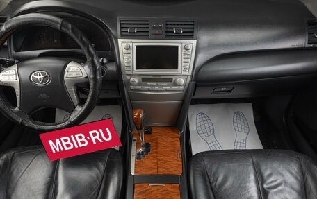 Toyota Camry, 2010 год, 999 000 рублей, 7 фотография
