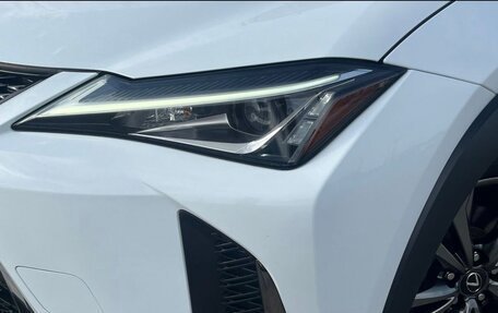 Lexus UX I, 2019 год, 2 950 000 рублей, 16 фотография