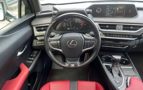 Lexus UX I, 2019 год, 2 950 000 рублей, 22 фотография