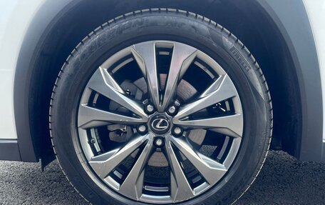 Lexus UX I, 2019 год, 2 950 000 рублей, 24 фотография