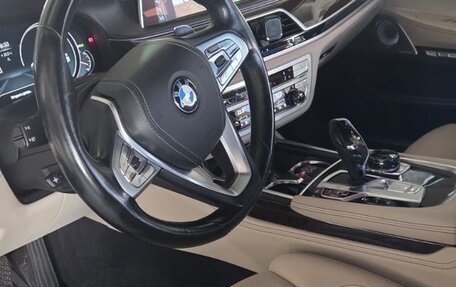 BMW 7 серия, 2016 год, 4 000 000 рублей, 7 фотография