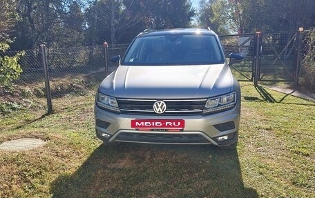 Volkswagen Tiguan II, 2019 год, 3 100 000 рублей, 8 фотография