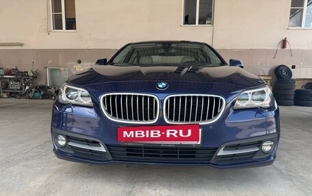 BMW 5 серия, 2015 год, 2 400 000 рублей, 6 фотография