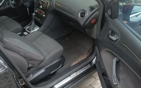 Ford Mondeo IV, 2010 год, 950 000 рублей, 2 фотография