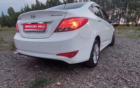 Hyundai Solaris II рестайлинг, 2015 год, 1 148 000 рублей, 2 фотография