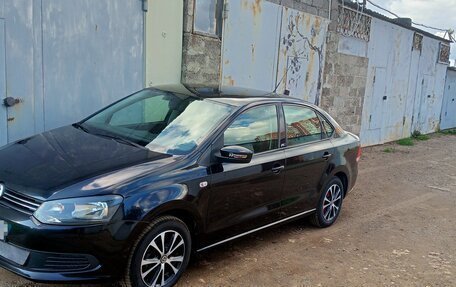 Volkswagen Polo VI (EU Market), 2012 год, 950 000 рублей, 4 фотография