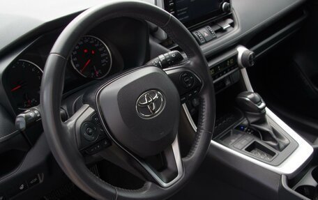 Toyota RAV4, 2020 год, 3 199 000 рублей, 14 фотография