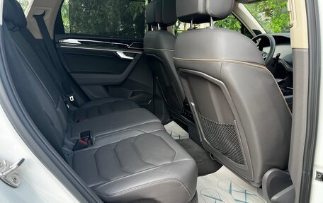 Volkswagen Touareg III, 2018 год, 3 990 000 рублей, 30 фотография