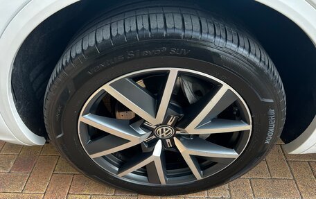 Volkswagen Touareg III, 2018 год, 3 990 000 рублей, 40 фотография