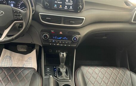 Hyundai Tucson III, 2020 год, 2 350 000 рублей, 10 фотография