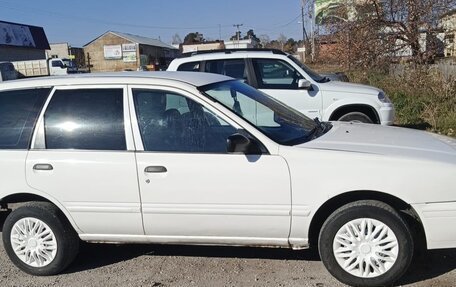 Nissan Wingroad I, 1996 год, 235 000 рублей, 8 фотография