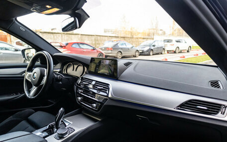 BMW 5 серия, 2019 год, 3 489 000 рублей, 12 фотография