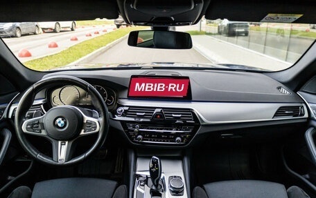BMW 5 серия, 2019 год, 3 489 000 рублей, 19 фотография