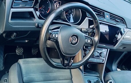 Volkswagen Touran III, 2020 год, 2 250 000 рублей, 8 фотография