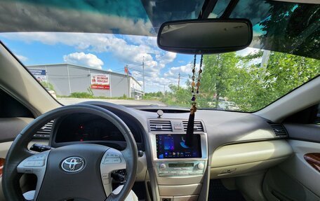 Toyota Camry, 2008 год, 1 650 000 рублей, 2 фотография