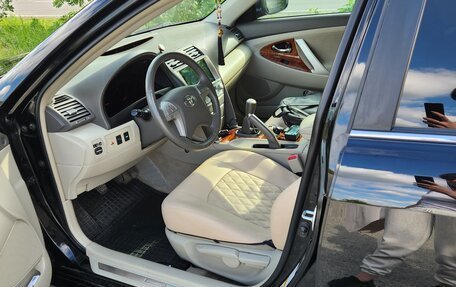 Toyota Camry, 2008 год, 1 650 000 рублей, 5 фотография