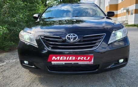 Toyota Camry, 2008 год, 1 650 000 рублей, 6 фотография