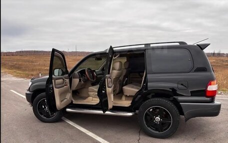 Toyota Land Cruiser 100 рестайлинг 2, 2007 год, 3 000 000 рублей, 9 фотография