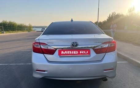 Toyota Camry, 2012 год, 1 790 000 рублей, 5 фотография