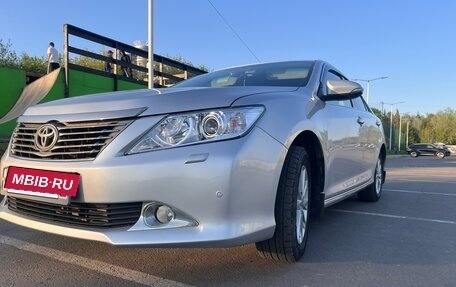 Toyota Camry, 2012 год, 1 790 000 рублей, 4 фотография