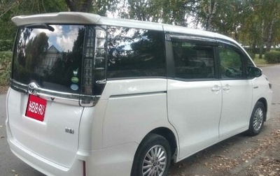 Toyota Voxy III, 2016 год, 2 400 000 рублей, 1 фотография