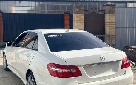 Mercedes-Benz E-Класс, 2010 год, 1 490 000 рублей, 7 фотография