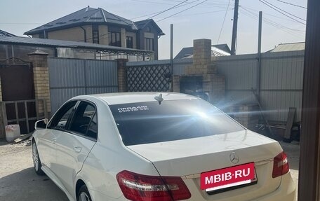 Mercedes-Benz E-Класс, 2010 год, 1 490 000 рублей, 9 фотография