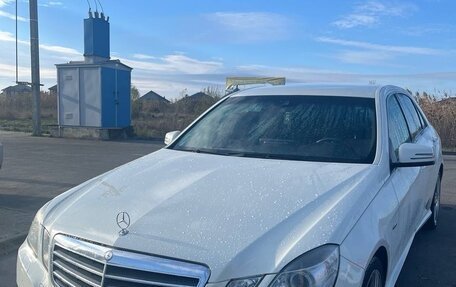 Mercedes-Benz E-Класс, 2010 год, 1 490 000 рублей, 16 фотография