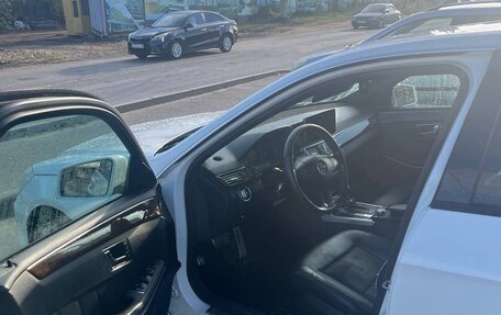 Mercedes-Benz E-Класс, 2010 год, 1 490 000 рублей, 20 фотография