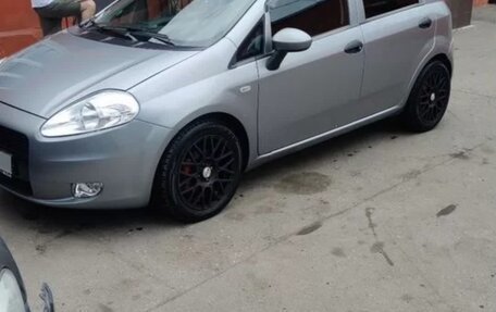 Fiat Punto III Punto Evo рестайлинг, 2010 год, 500 000 рублей, 1 фотография