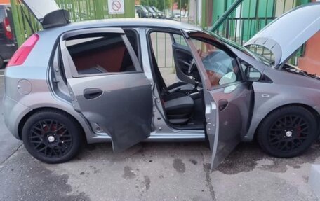 Fiat Punto III Punto Evo рестайлинг, 2010 год, 500 000 рублей, 9 фотография