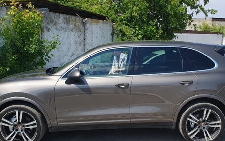 Porsche Cayenne III, 2013 год, 3 700 000 рублей, 2 фотография