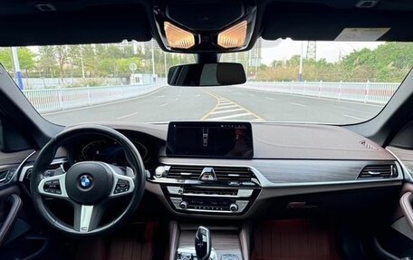 BMW 5 серия, 2021 год, 3 670 446 рублей, 9 фотография