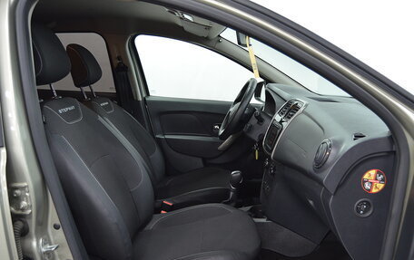Renault Sandero II рестайлинг, 2022 год, 1 250 000 рублей, 25 фотография