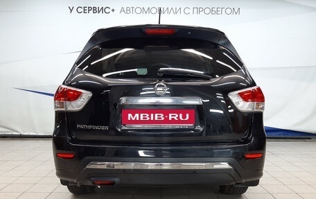 Nissan Pathfinder, 2015 год, 1 640 000 рублей, 4 фотография