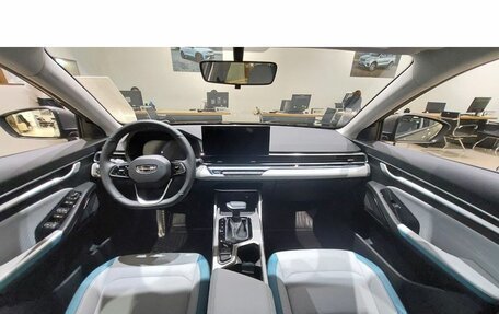 Geely Emgrand, 2024 год, 2 539 990 рублей, 10 фотография