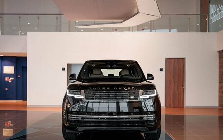 Land Rover Range Rover IV рестайлинг, 2024 год, 21 900 000 рублей, 3 фотография