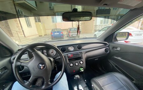 Mitsubishi Outlander III рестайлинг 3, 2008 год, 920 000 рублей, 6 фотография