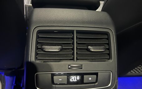 Audi A4, 2019 год, 3 300 000 рублей, 14 фотография
