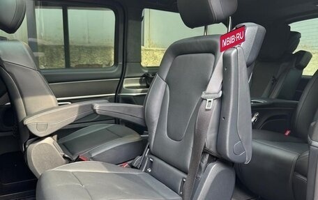 Mercedes-Benz V-Класс, 2023 год, 10 900 000 рублей, 17 фотография